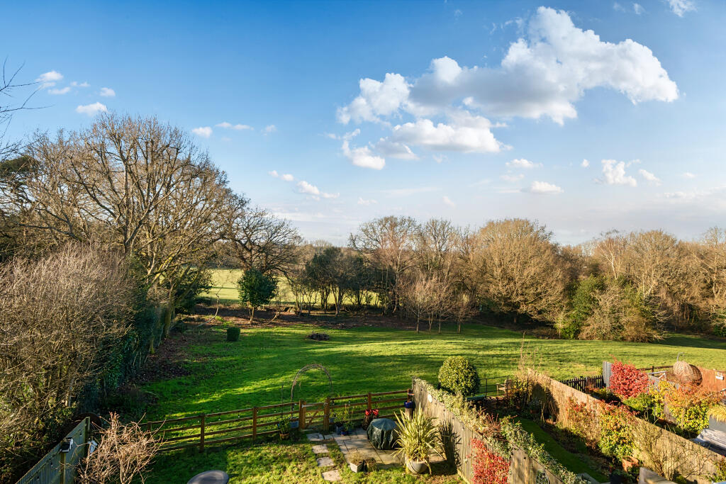 Additional image 3 of Newbery Close, Caterham, CR3