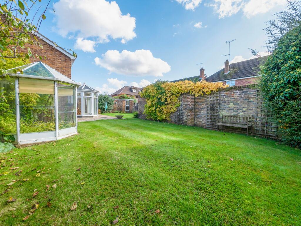 Additional image 26 of Bishops Court Gardens, Chelmsford, CM2