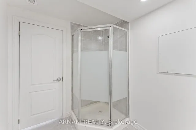 Additional image 33 of 150 Moregate Cres Unit 4