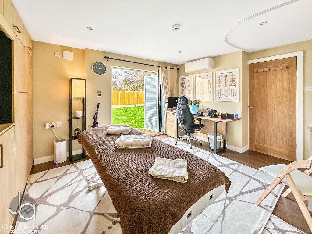 Additional image 28 of Straight Road, Colchester