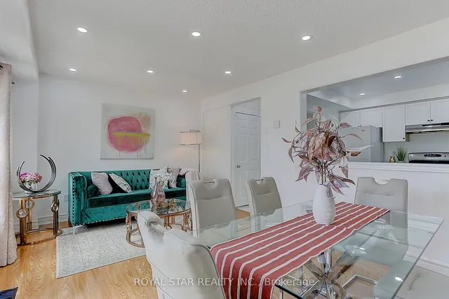 Additional image 21 of 39 Caruso Dr