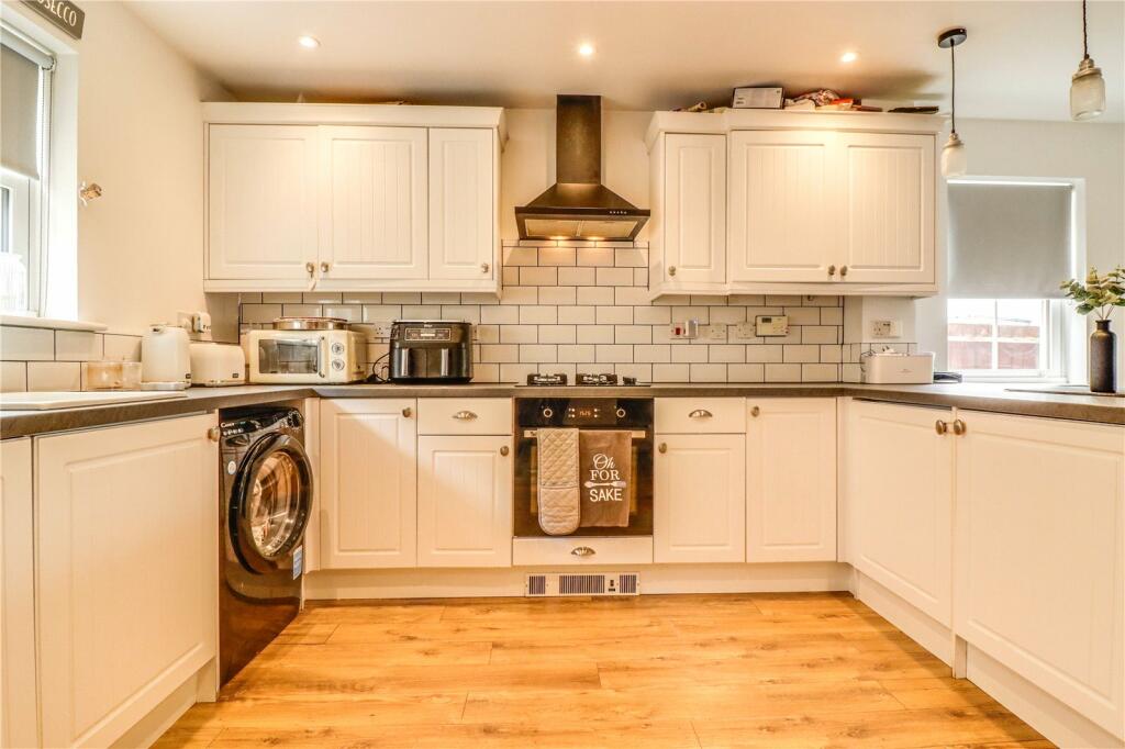 Additional image 18 of Peter Taylor Avenue, Braintree, CM7