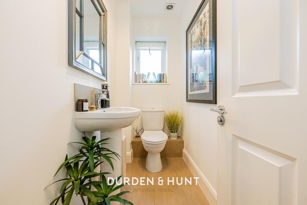 Additional image 9 of High Street, Ongar, CM5