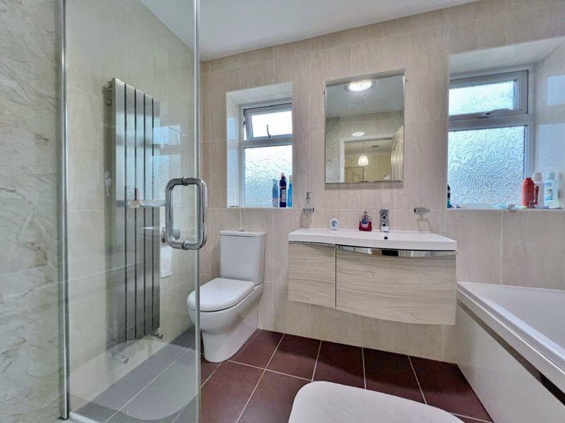 Additional image 12 of Meadow Lane, Willaston, Cheshire