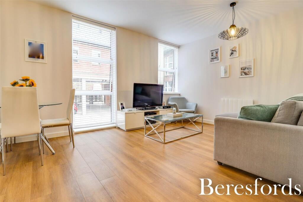 Additional image 5 of Ingrave House, 8 Ingrave Road, CM15