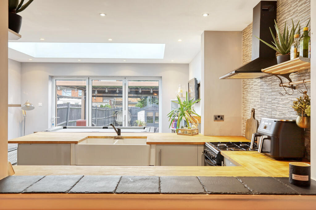 Additional image 7 of Park Lane, Ramsden Heath, CM11