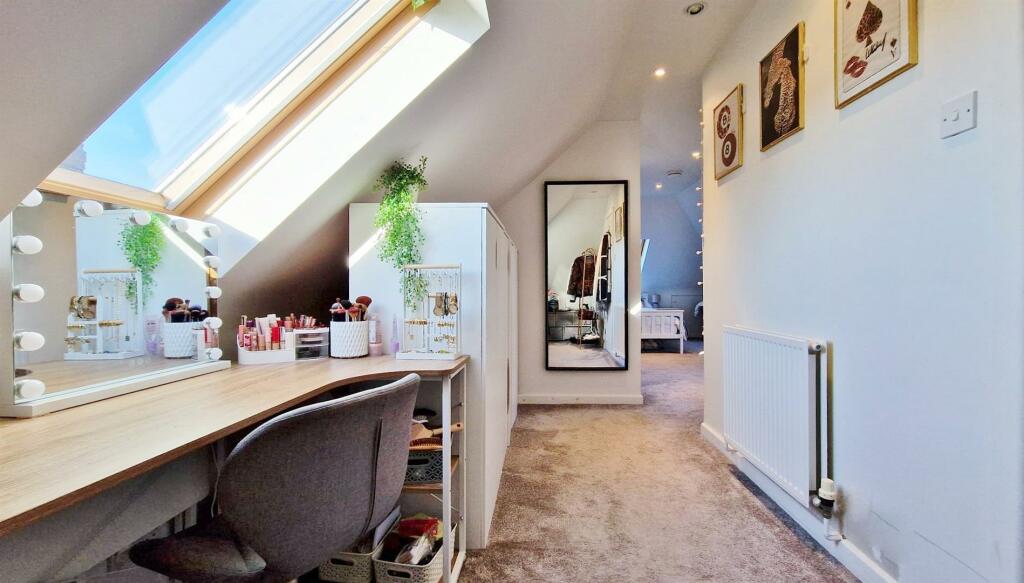 Additional image 22 of Graces Walk, Frinton-On-Sea