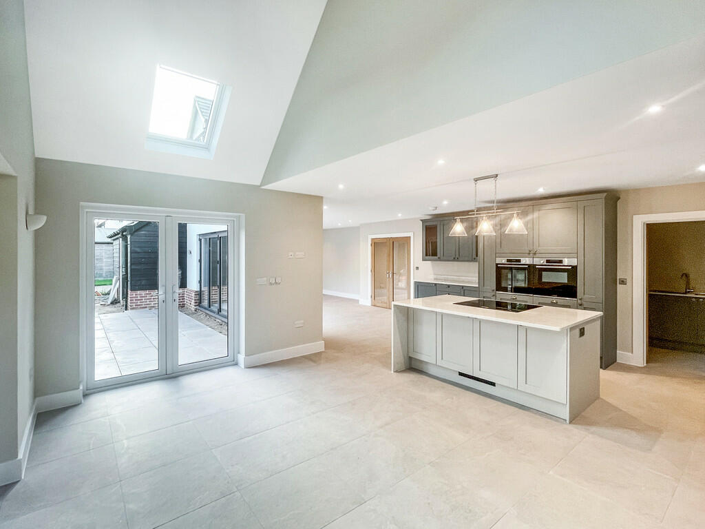 Additional image 4 of Turnpike Close, Ardleigh, Colchester