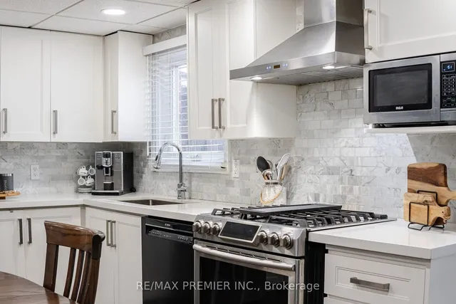 Additional image 29 of 14 Capstan Crt