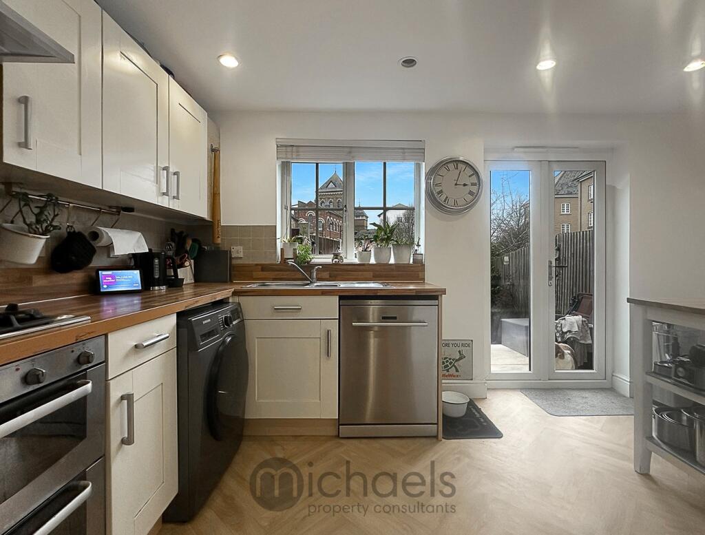 Additional image 5 of Harold Collins Place, Colchester, Colchester, CO1