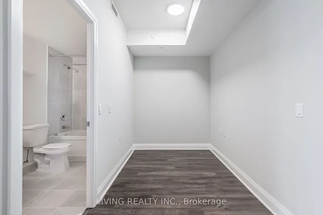 Additional image 14 of 15 Zorra St Unit 906