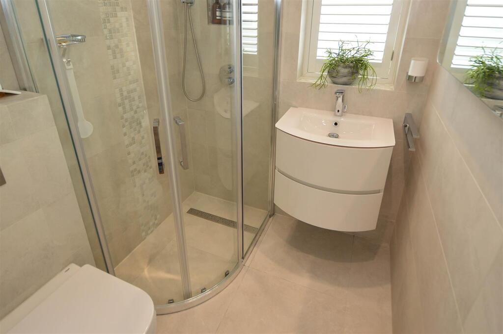 Additional image 16 of Costead Manor Road, Brentwood