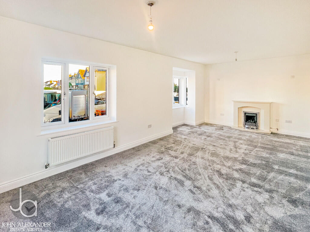 Primary image of Fronks Road, Harwich CO12 3RY