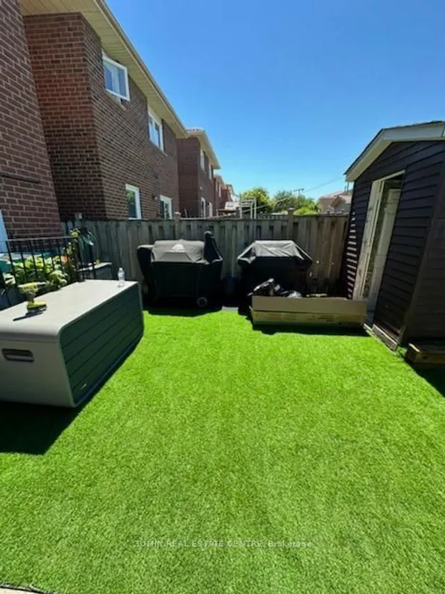 Additional image 40 of 77 Bordeaux Crct