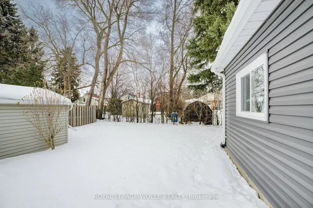 Additional image 31 of 46 Crestwood Ave