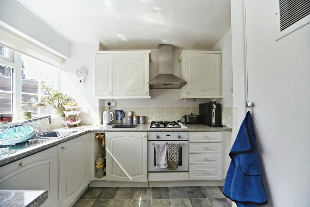 Additional image 16 of Ridge Langley, South Croydon, CR2