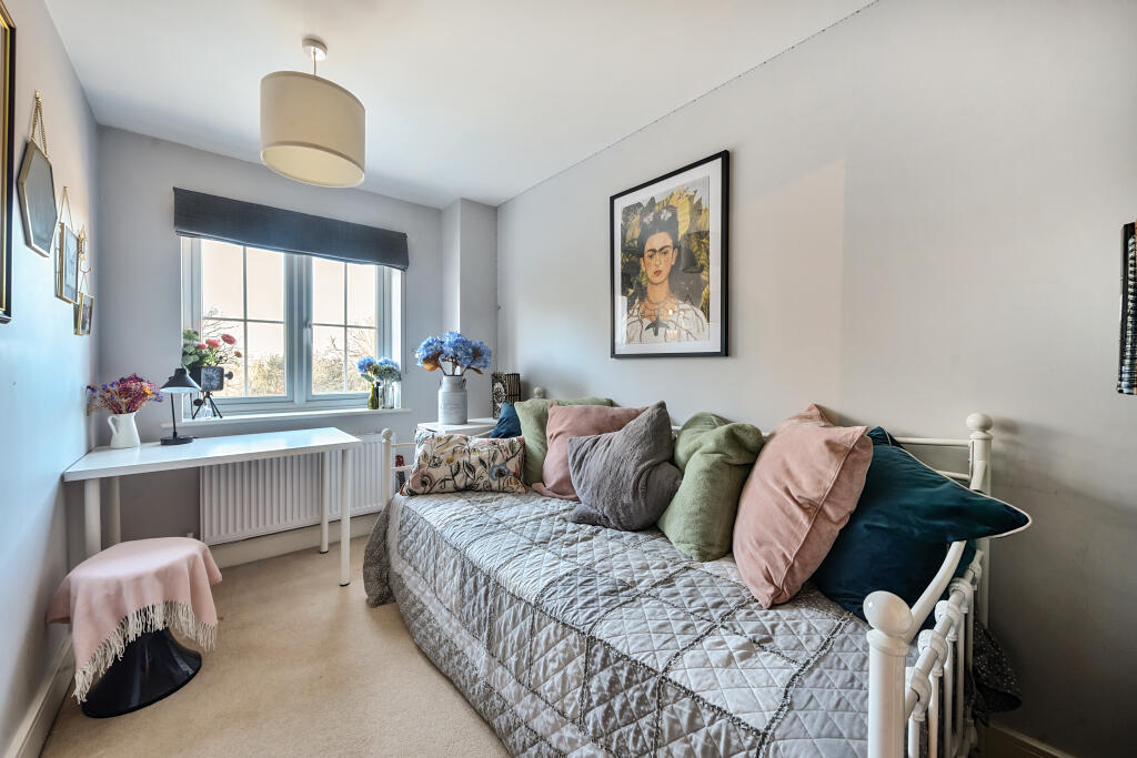 Additional image 19 of Newbery Close, Caterham, CR3