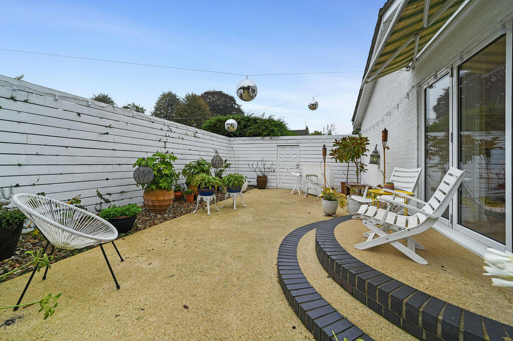 Additional image 12 of Ernalds Close, Earls Colne, Essex