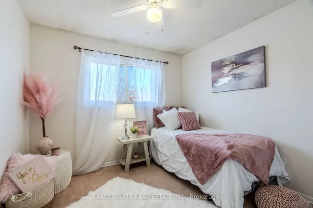 Additional image 29 of 11 Golders Green Ave