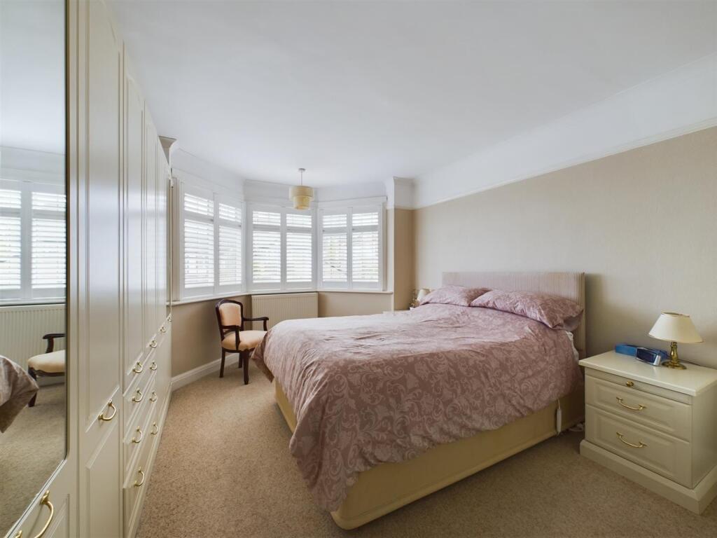 Additional image 8 of Alexander Road, Coulsdon