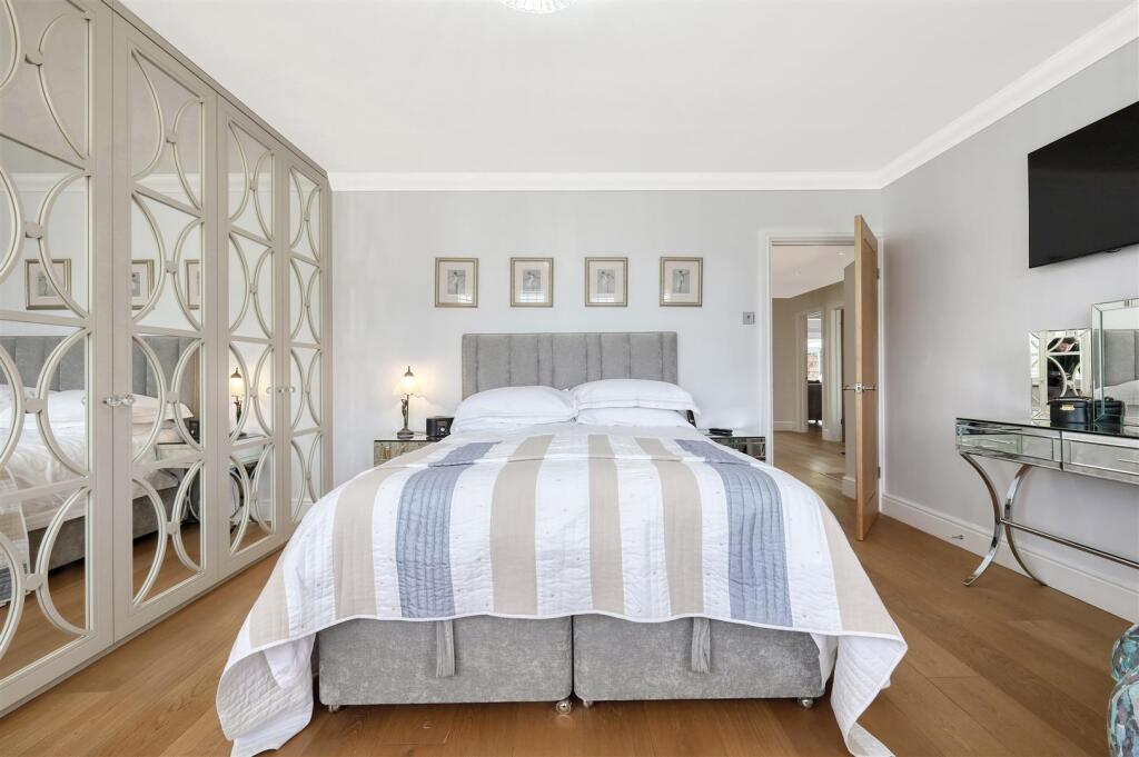 Additional image 14 of Newmans Drive, Hutton Burses