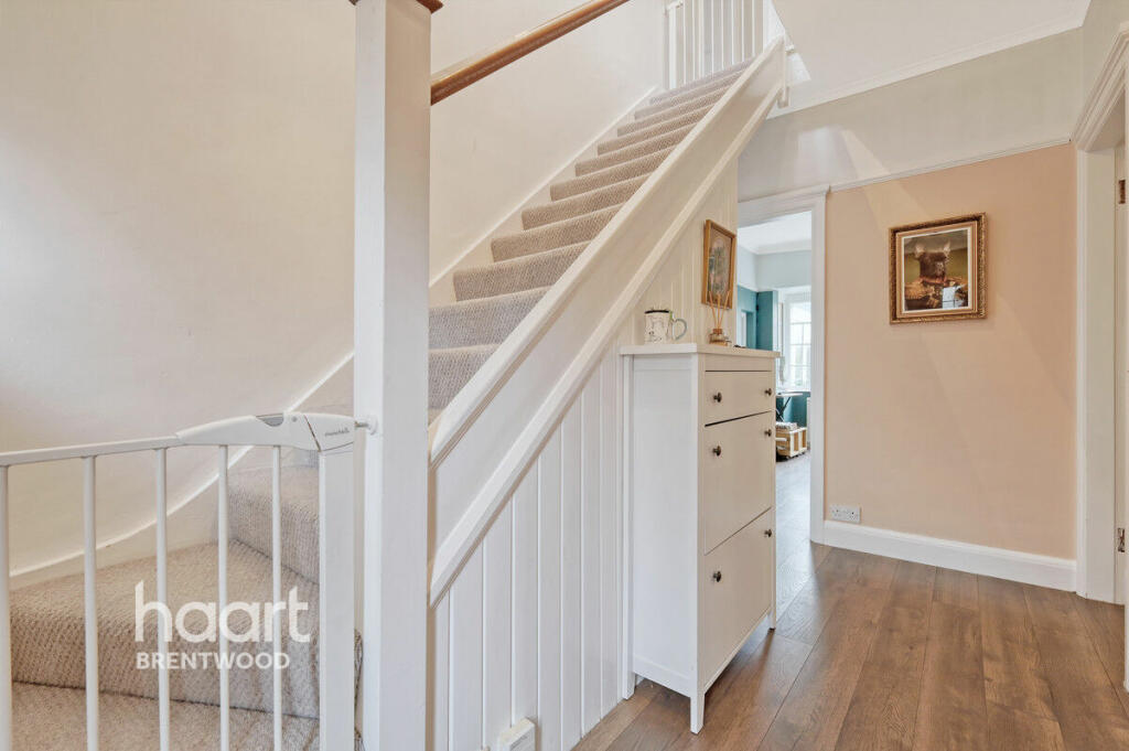 Additional image 23 of South Weald Road, Brentwood