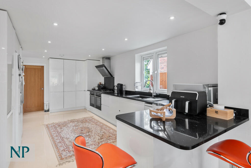 Additional image 6 of Endsleigh Court, Colchester