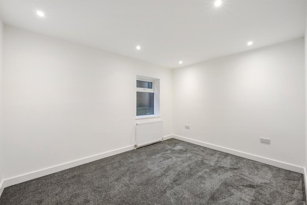 Additional image 6 of Kingswood Way, South Croydon