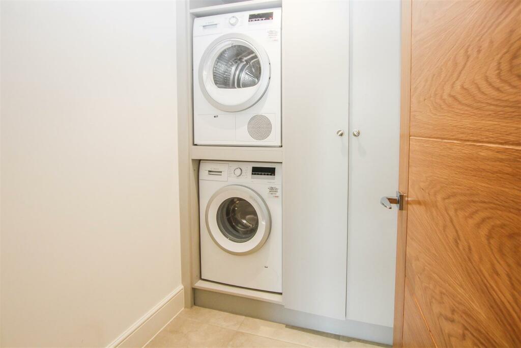 Additional image 9 of Shenfield Road, Shenfield, Brentwood