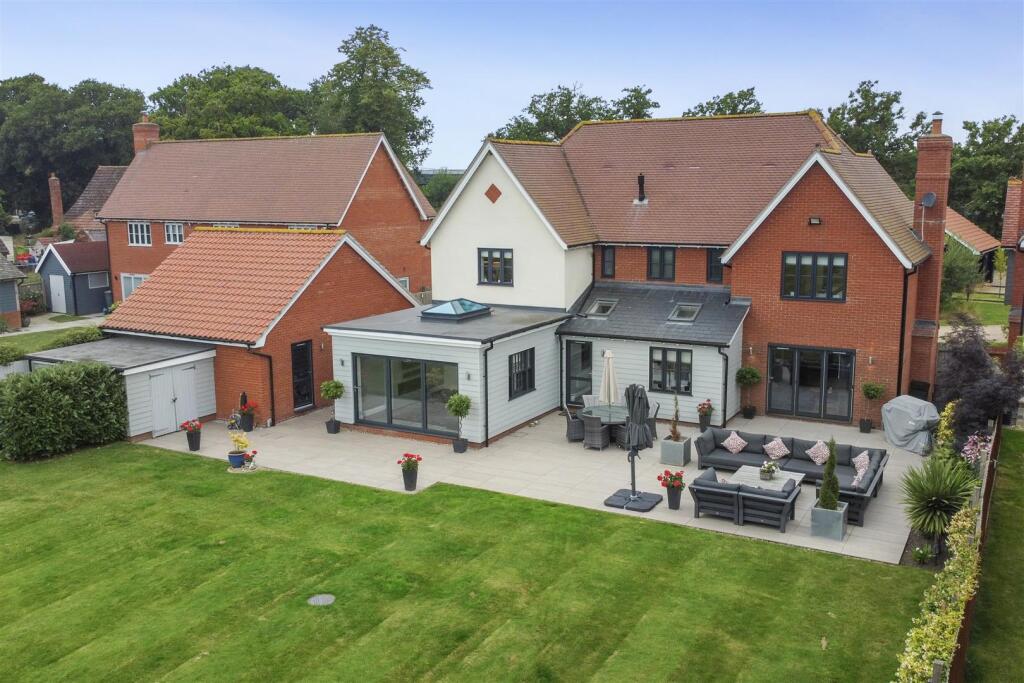 Additional image 19 of Glebe Place, Tendring