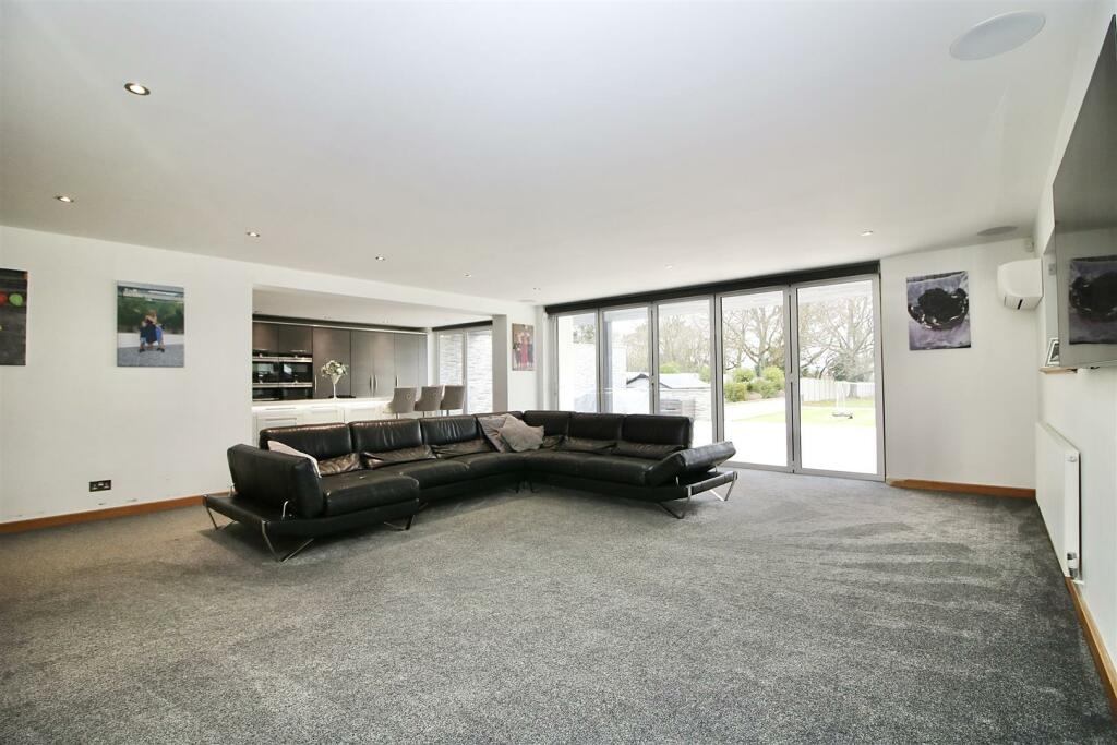 Additional image 6 of Noak Hill Road, Billericay