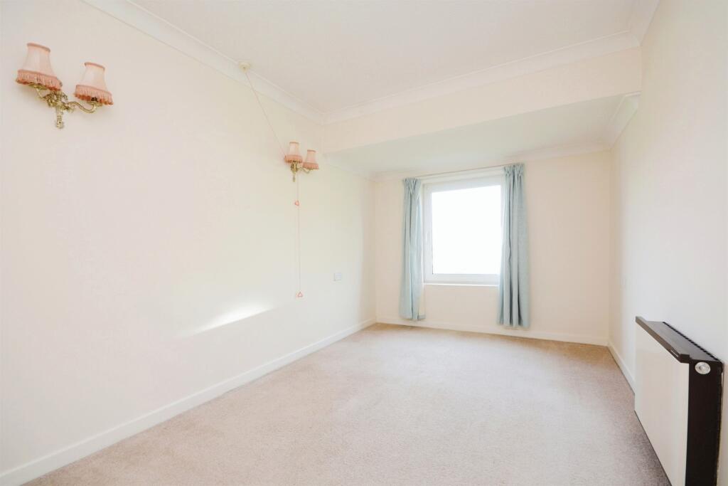 Additional image 15 of Robinsbridge Road, Coggeshall, Colchester