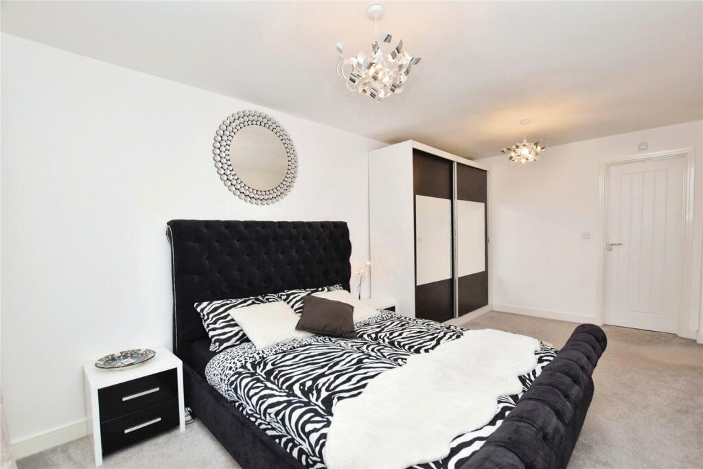 Additional image 18 of Iris Close, Colchester, Essex, CO4
