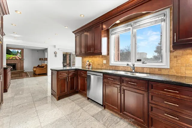 Additional image 18 of 89 Risebrough Ave