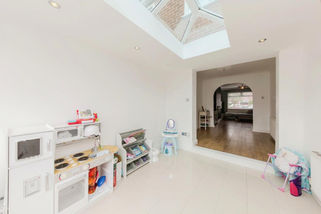 Additional image 7 of Greenlea Close, Whitby, Ellesmere Port, Cheshire, CH65