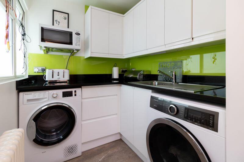 Additional image 21 of Kingswood Way, South Croydon
