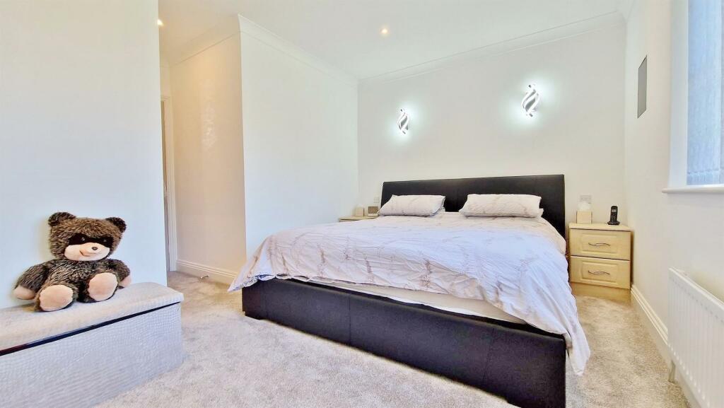 Additional image 16 of Bloom Close, Frinton-On-Sea