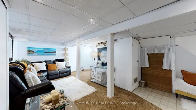 Additional image 31 of 27 Granada Cres