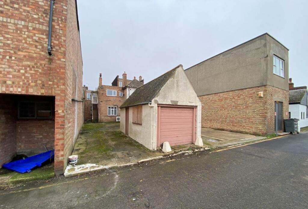 Additional image 2 of 52-54 Connaught Avenue, Frinton-on-Sea, Essex, CO13 9PR
