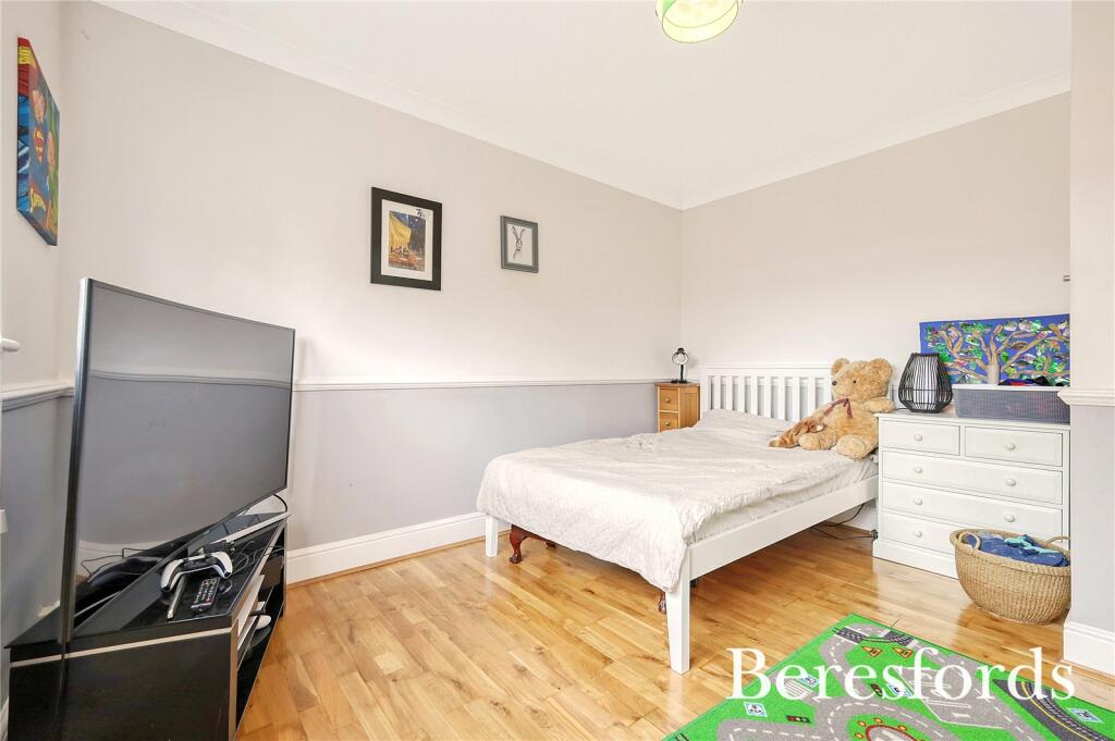 Additional image 16 of Linden Rise, Warley, CM14