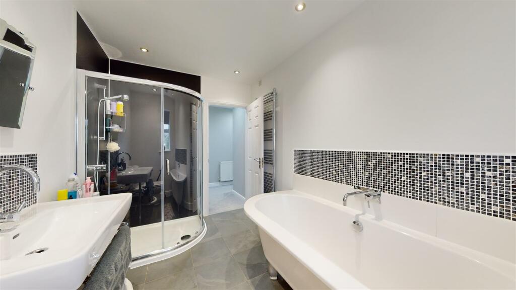 Additional image 24 of Rhosesmor, Mold