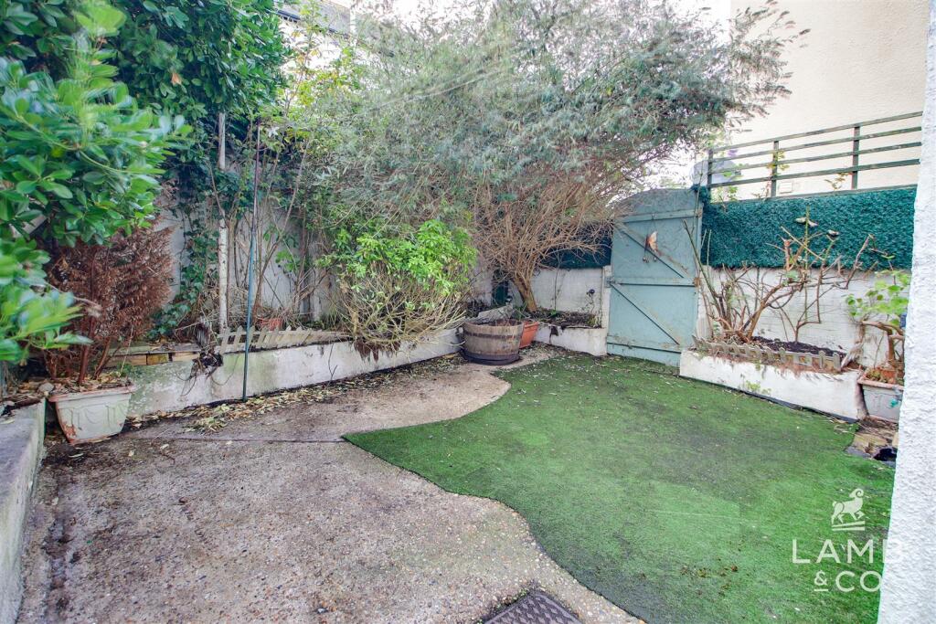 Additional image 13 of New Pier Street, Walton On The Naze