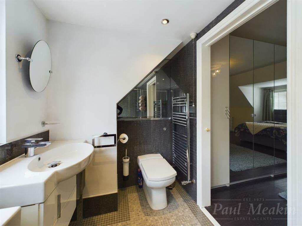 Additional image 16 of Westfield Avenue, South Croydon