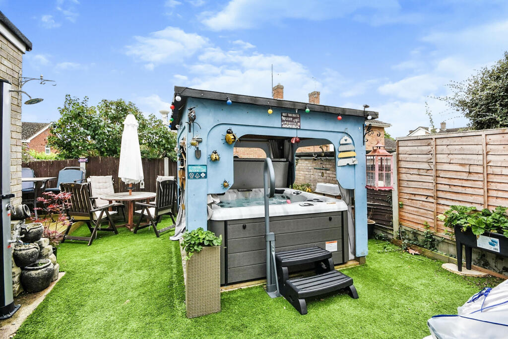 Additional image 11 of Graysmead, Sible Hedingham, Halstead