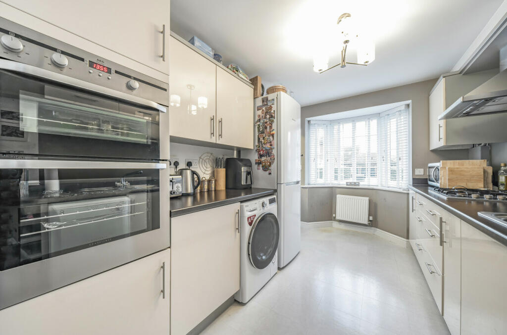 Additional image 9 of Roding Drive, Little Canfield, Dunmow, Essex, CM6