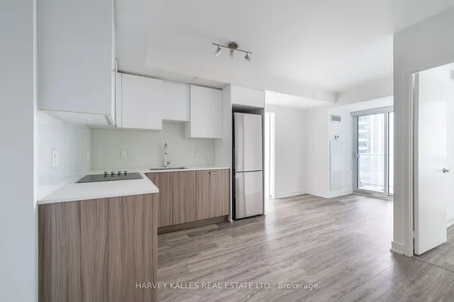 Additional image 4 of 195 Redpath Ave Unit 1112