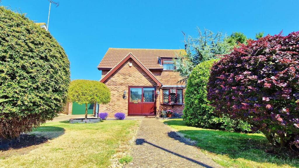 Additional image 29 of Thorns Way, Frinton Homelands