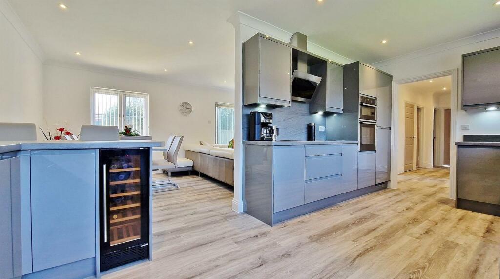 Additional image 30 of Bloom Close, Frinton-On-Sea