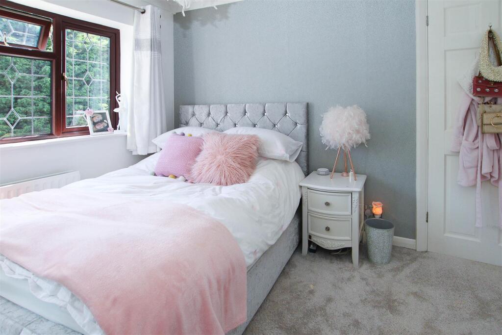 Additional image 16 of Barn Mead, Doddinghurst, Brentwood