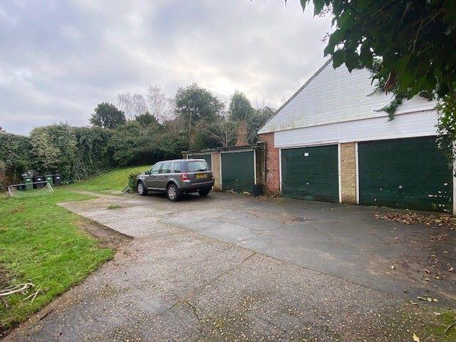 Additional image 9 of Flat 2 West Court, 140 Lexden Road, Colchester, Essex, CO3 4BN